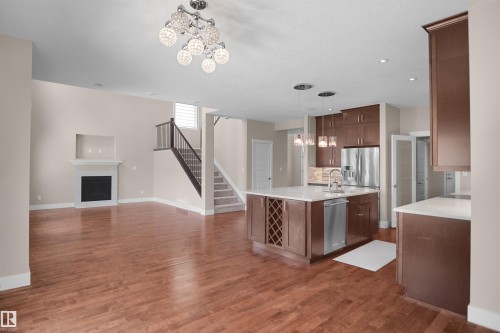 16539 132 Street Nw, Edmonton, AB - Indoor Photo Showing Kitchen With Upgraded Kitchen