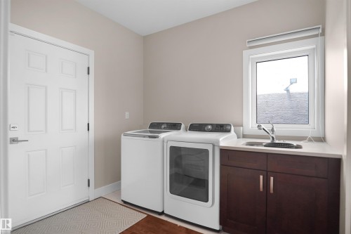 16539 132 Street Nw, Edmonton, AB - Indoor Photo Showing Laundry Room