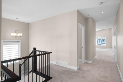 16539 132 Street Nw, Edmonton, AB - Indoor Photo Showing Other Room