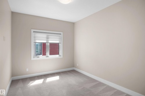 16539 132 Street Nw, Edmonton, AB - Indoor Photo Showing Other Room