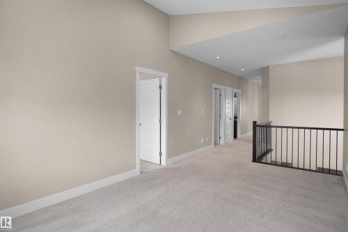 16539 132 Street Nw, Edmonton, AB - Indoor Photo Showing Other Room