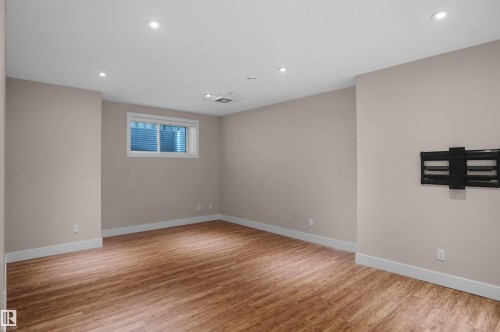 16539 132 Street Nw, Edmonton, AB - Indoor Photo Showing Other Room