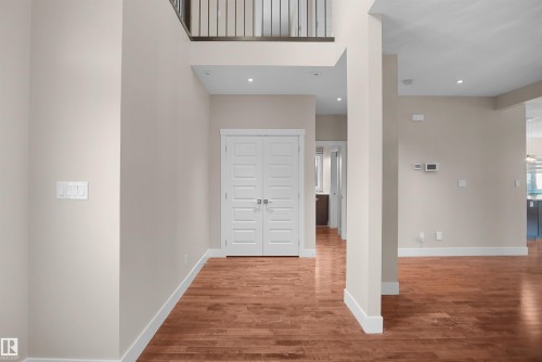 16539 132 Street Nw, Edmonton, AB - Indoor Photo Showing Other Room