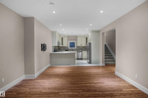 16539 132 Street Nw, Edmonton, AB - Indoor