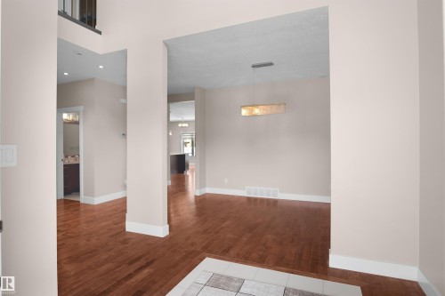 16539 132 Street Nw, Edmonton, AB - Indoor Photo Showing Other Room