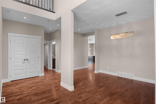 16539 132 Street Nw, Edmonton, AB - Indoor Photo Showing Other Room