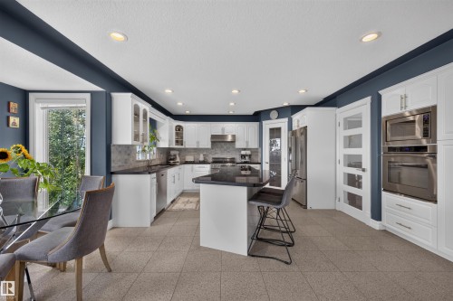 1751 Haswell Cove Nw, Edmonton, AB - Indoor