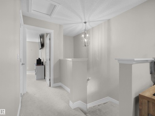 Corridor - #30 4137 76 St Nw, Edmonton, AB 