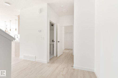 20723 40 Avenue Nw, Edmonton, AB 