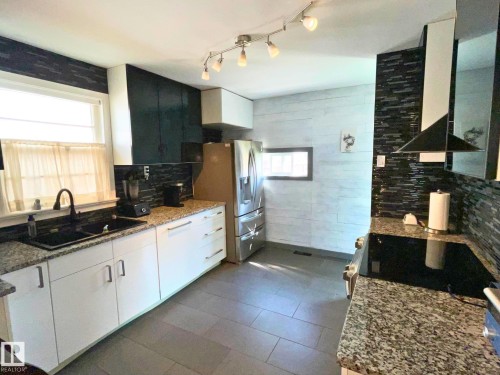 4419 114 Nw, Edmonton, AB 