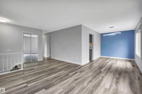 14208 51 Street, Edmonton, AB 