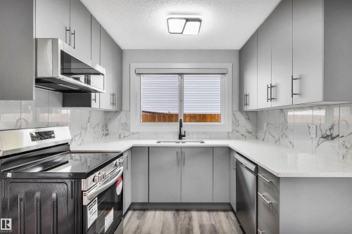 14208 51 Street, Edmonton, AB 