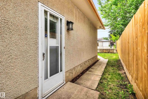 14208 51 Street, Edmonton, AB 