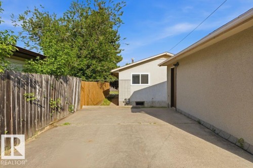 14208 51 Street, Edmonton, AB 