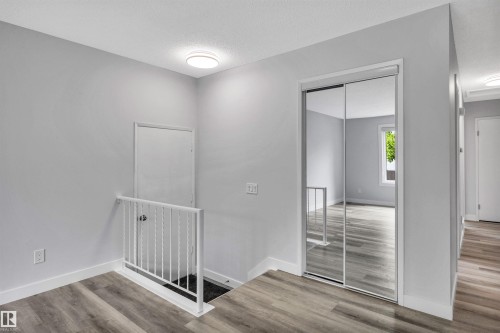 14208 51 Street, Edmonton, AB 