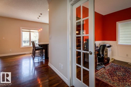 8935 84 Avenue Nw, Edmonton, AB 