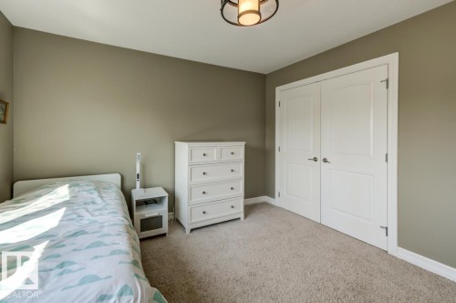 8935 84 Avenue Nw, Edmonton, AB 