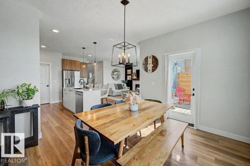 243 Brickyard Cove, Stony Plain, AB - Indoor Photo Showing Dining Room