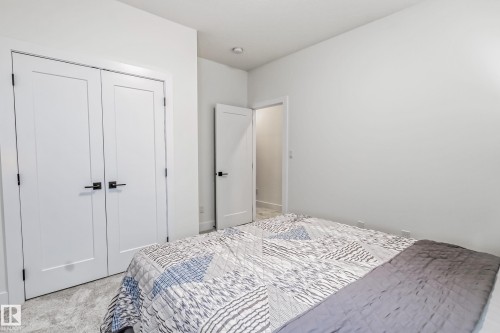 5380 Kimball Place Sw, Edmonton, AB - Indoor Photo Showing Bedroom