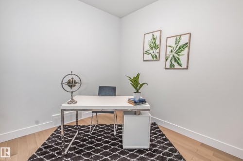 5380 Kimball Place Sw, Edmonton, AB - Indoor Photo Showing Office