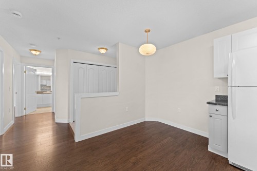 #243 13441 127 St Nw, Edmonton, AB - Indoor Photo Showing Other Room