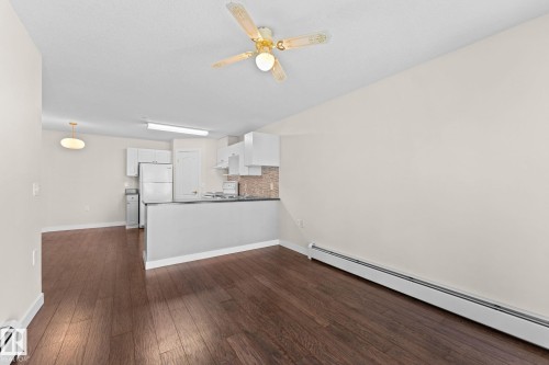 #243 13441 127 St Nw, Edmonton, AB - Indoor