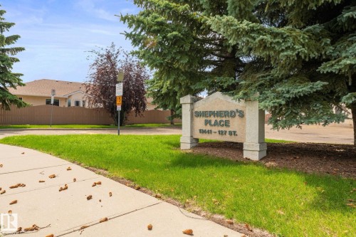 #243 13441 127 St Nw, Edmonton, AB - Outdoor
