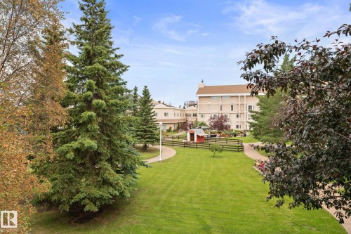 #243 13441 127 St Nw, Edmonton, AB - Outdoor