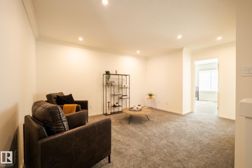 7705 174A Avenue, Edmonton, AB - Indoor Photo Showing Other Room