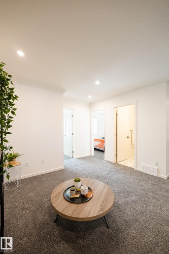 7705 174A Avenue, Edmonton, AB - Indoor Photo Showing Other Room