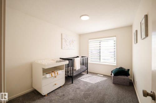 7705 174A Avenue, Edmonton, AB - Indoor Photo Showing Bedroom
