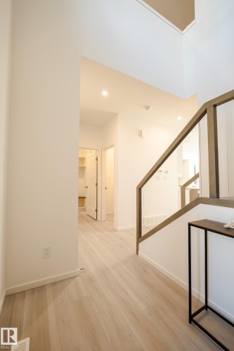 7705 174A Avenue, Edmonton, AB - Indoor Photo Showing Other Room