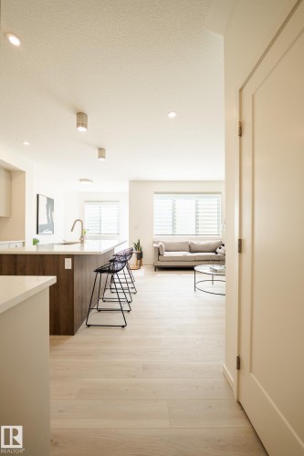 7705 174A Avenue, Edmonton, AB - Indoor