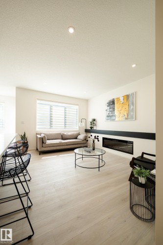 7705 174A Avenue, Edmonton, AB - Indoor