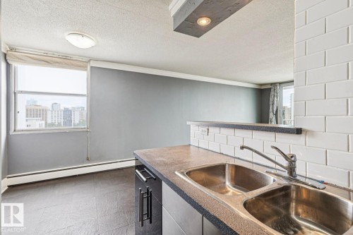 #1107 9930 113 St Nw, Edmonton, AB - Indoor Photo Showing Kitchen With Double Sink