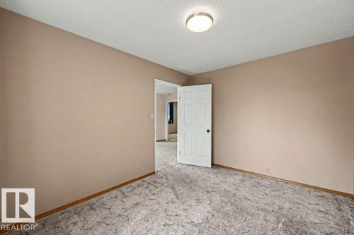 26 Louisbourg Place, St. Albert, AB - Indoor Photo Showing Other Room