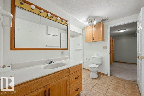 26 Louisbourg Place, St. Albert, AB - Indoor Photo Showing Bathroom