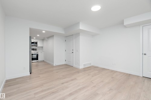 2644 192 Street Nw, Edmonton, AB - Indoor Photo Showing Other Room