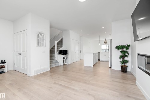 2644 192 Street Nw, Edmonton, AB - Indoor With Fireplace