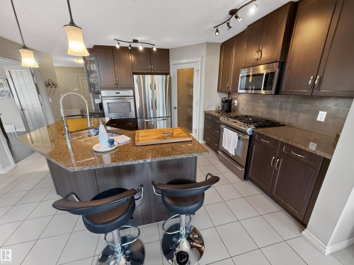 21 Hartwick Way, Spruce Grove, AB 