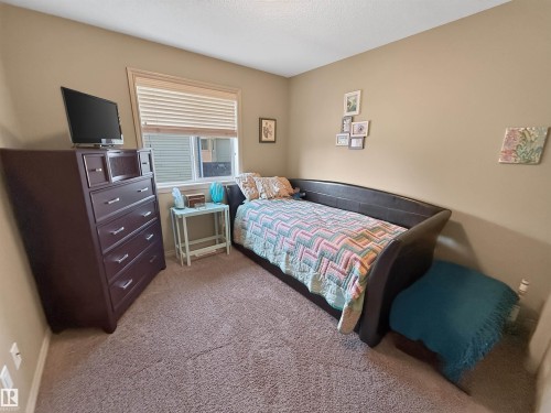 21 Hartwick Way, Spruce Grove, AB 