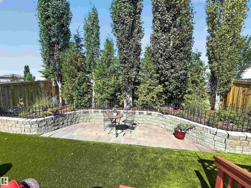 21 Hartwick Way, Spruce Grove, AB 