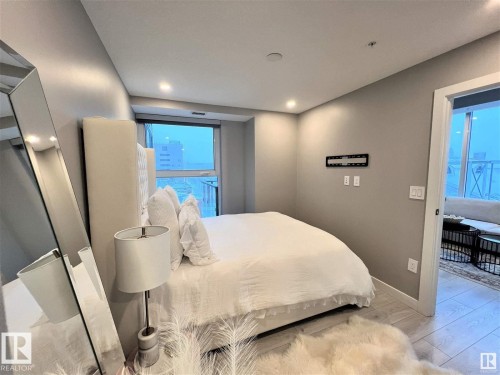 #702 10180 103 St Nw, Edmonton, AB - Indoor Photo Showing Bedroom