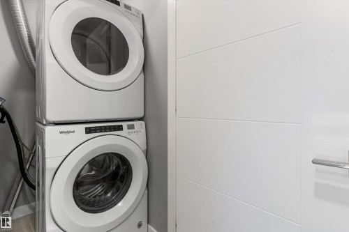 #702 10180 103 St Nw, Edmonton, AB - Indoor Photo Showing Laundry Room