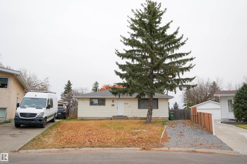 4203 83 Street Nw, Edmonton, AB - Outdoor