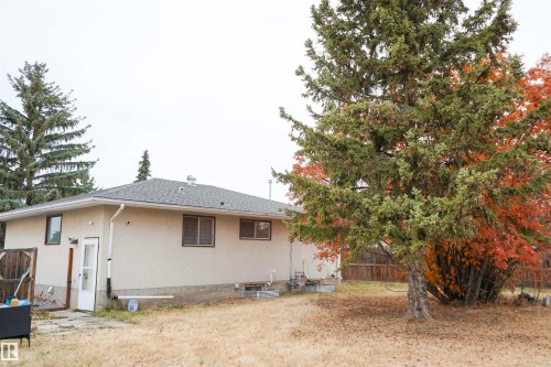 4203 83 Street Nw, Edmonton, AB - Outdoor