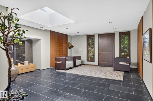 59 Westbrook Drive Nw, Edmonton, AB - Indoor Photo Showing Other Room