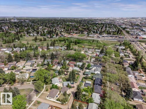 Residential community featuring detached homes on individual lots - 8511 64 Avenue, Edmonton, AB - Outdoor With View