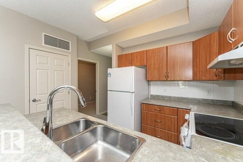#302 11103 84 Av Nw, Edmonton, AB 