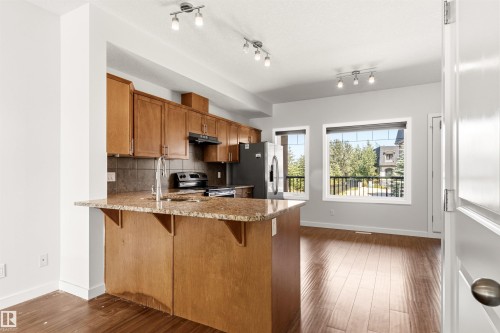 5833 Mullen Place Nw, Edmonton, AB 